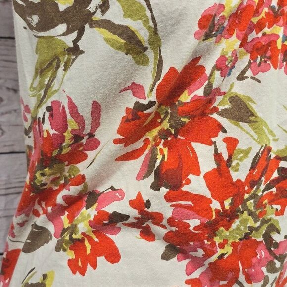 Womens floral shirt, short sleeve. Talbots - Picture 2 of 3